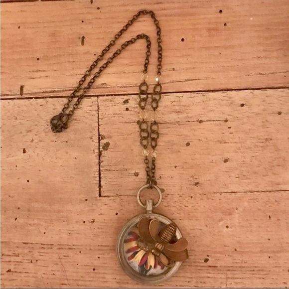 HANDCRAFTED NECKLACE - Picture 2 of 3